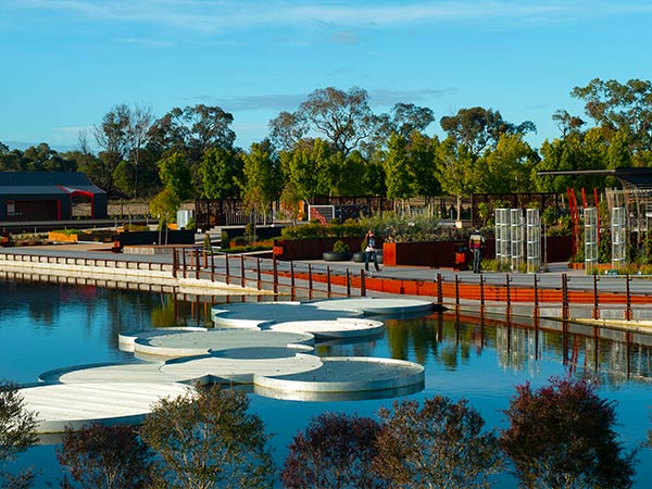 澳新凱12日千礁百魅之旅 澳新凱12日千礁百魅之旅